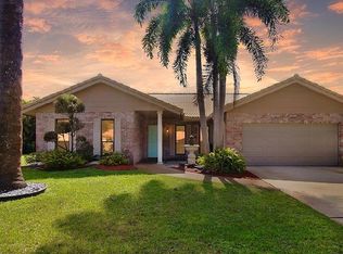 7014 NW 43rd St, Pompano Beach, FL 33065