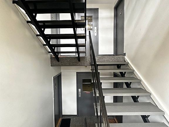 4th image of 3 Tara Dr Unit 2