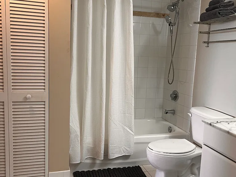 1200 Brickell Bay Dr #32 — Photo 29