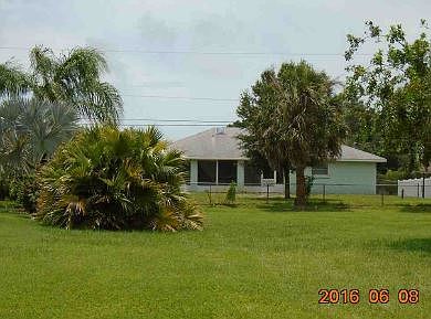 4th image of 7020 Janette St