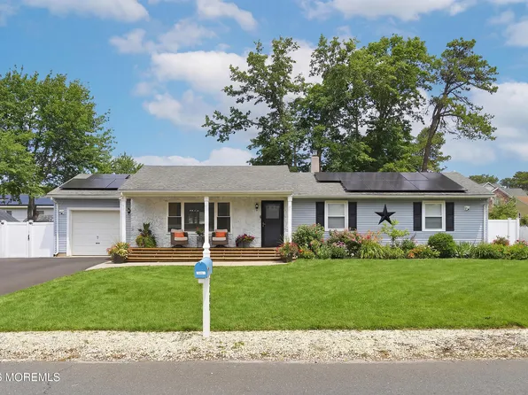 1409 Broadway Boulevard, Toms River, NJ 08757