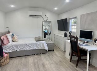 10800 NW 22nd Ct, Miami, FL 33167