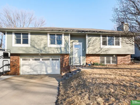 5021 S 162nd St, Omaha, NE 68135