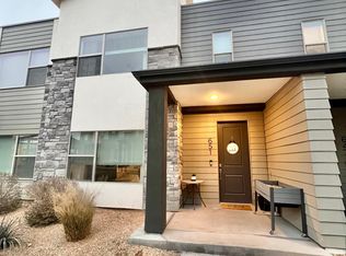 651 W Desert Poppy Ln, Saint George, UT 84790