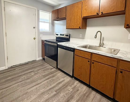 4th image of 637 Pleasant Ave APT 304