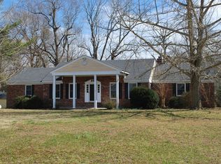 170 Greenfield Rd, Lancaster, VA 22503