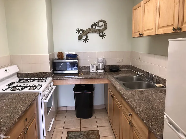 232 Kaiulani Ave — Photo 49