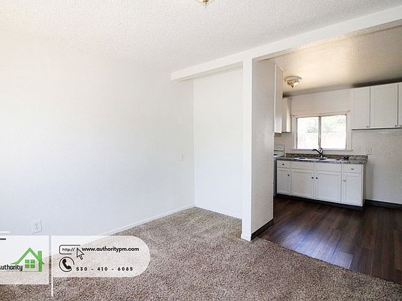 4th image of 5410 Happy Valley Rd #3