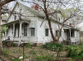 1227 Church St, Hannibal, MO 63401