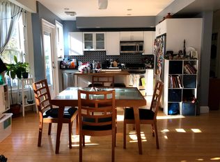 12 Quincy St #2, Somerville, MA 02143