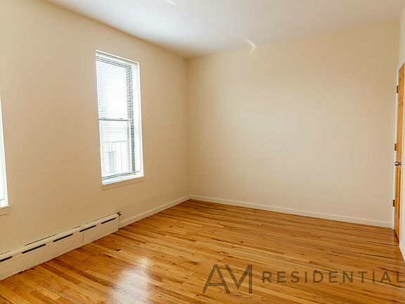 4th image of 54 Bay 29 St #D5