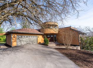 12070 River Rd, Plano, IL