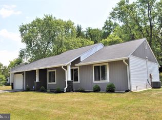 10601 Woodlawn Blvd, Upper Marlboro, MD 20774