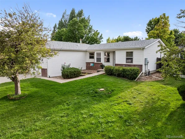 5879 S Riviera Court, Centennial, CO 80015