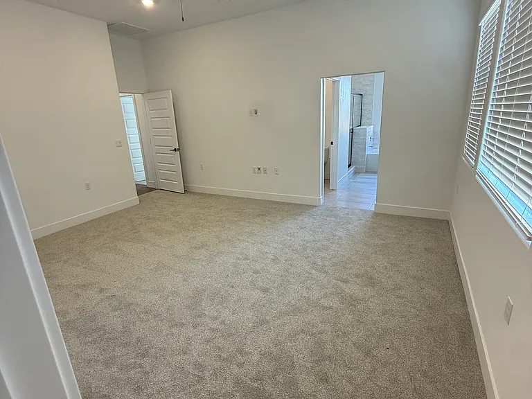 8431 Windsong Ave — Photo 17