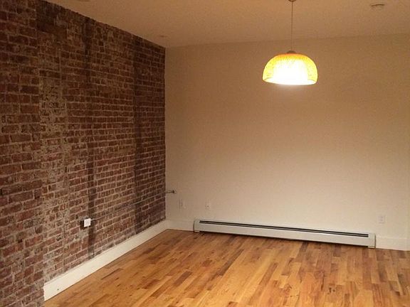 4th image of 167 Washington St APT 3