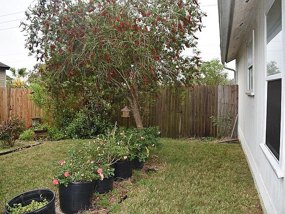 4th image of 170 Vista Grande Dr