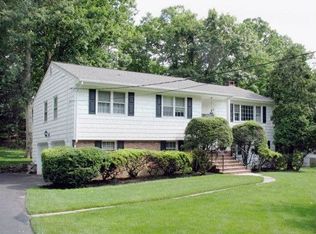 19 Woodmere Rd, Cedar Grove, NJ 07009