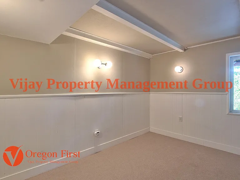 12274 NW Coleman Dr — Photo 35