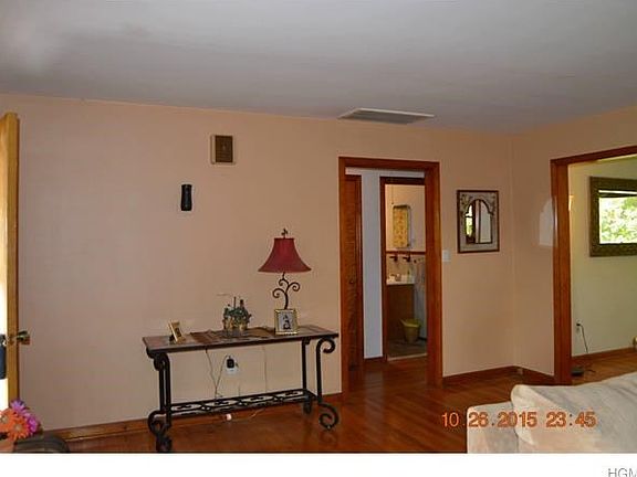 5th image of 30 Lincoln Oval