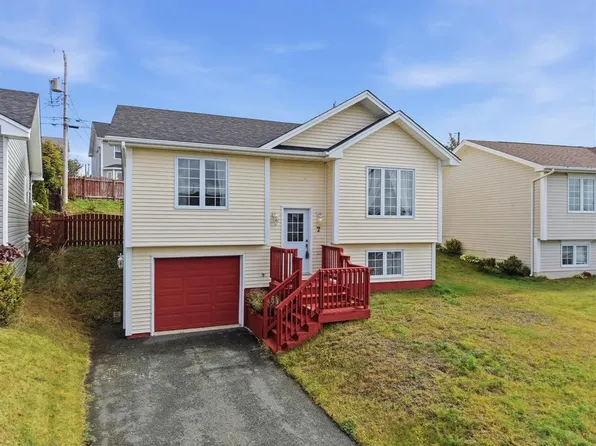 7 Irish Loop Street, St. John's, NL A1G1W7