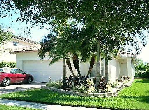 1st image of 19236 NW 14th St