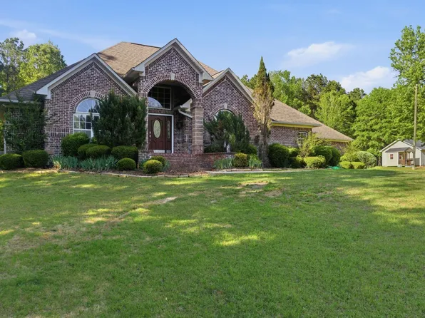 124 Wanda Gail Dr, El Dorado, AR 71730