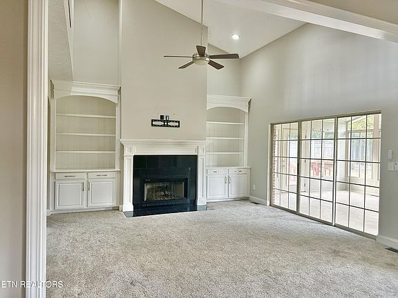 2nd image of 11505 Ivy Chase Ln