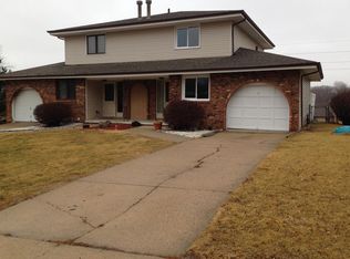 11624 Camden Ave, Omaha, NE 68164