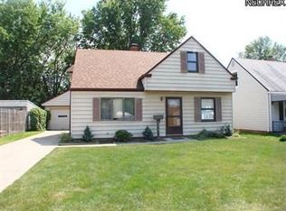 29216 W Willowick Dr, Willowick, OH 44095