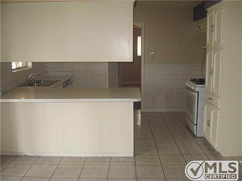 4th image of 3003 Cork Dr