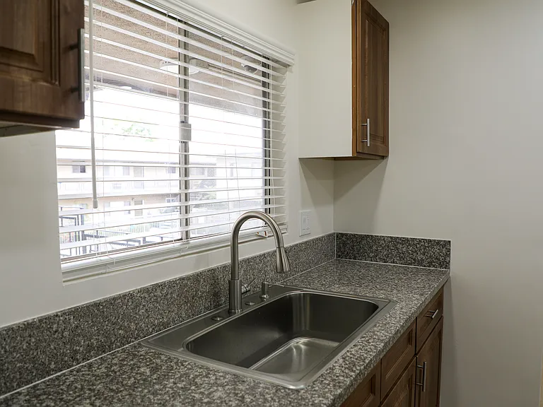 Jessie Street Apartments — Photo 31