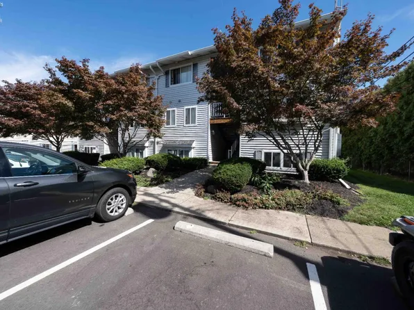 348 Toledo Ave #H, Put In Bay, OH 43456
