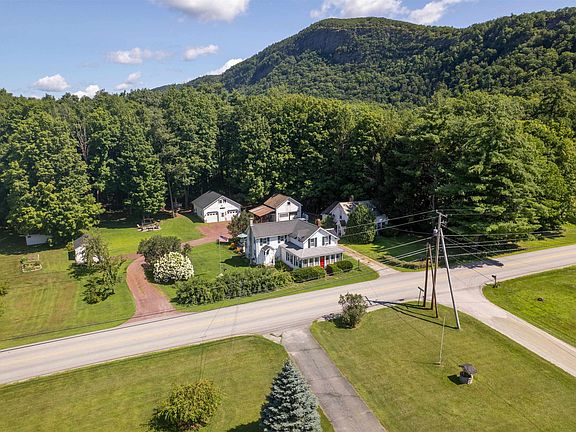 2nd image of 115 East Wells Road