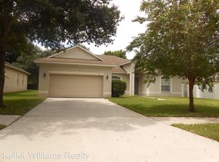 211 Taylor Bay Ln, Brandon, FL 33510