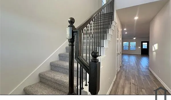 4 bed, $3,600 — Photo 2