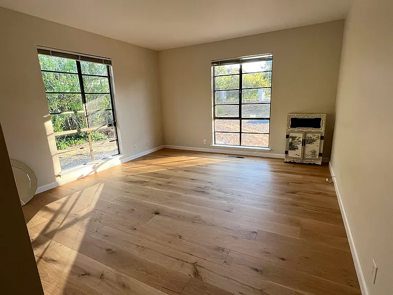 Jacaranda Cir — Photo 24