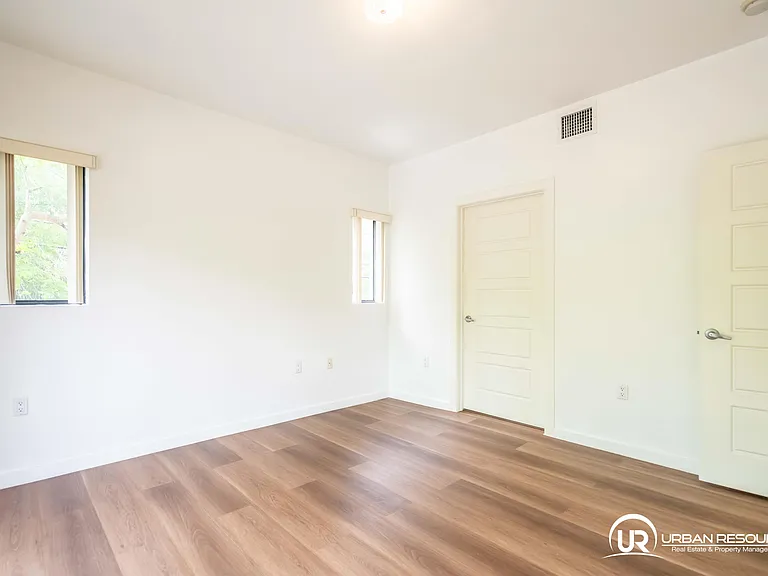 300 Majorca Ave #202 — Photo 22