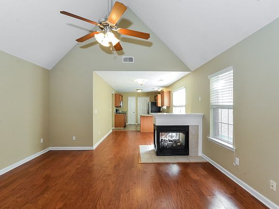 4th image of 8573 Griffin Park Dr