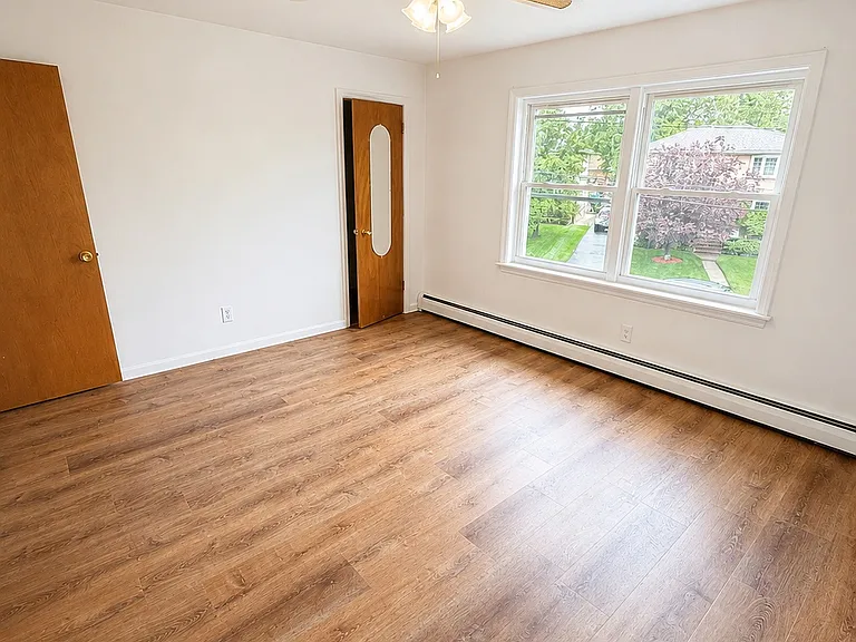 106 Rochelle Pkwy #2 — Photo 12