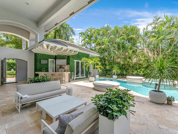 5th image of 3156 NW 61st Street