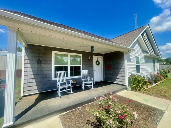 420 Gobble St, Lawrenceburg, TN 38464