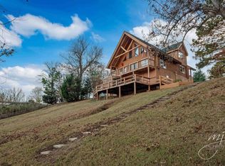 73 Riverside Dr, Norfork, AR 72658