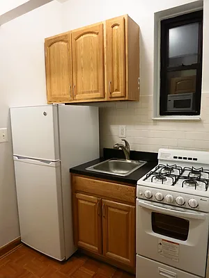 Rented by City & Suburban | media 4