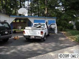1615 Starbrook Dr, Charlotte, NC 28210