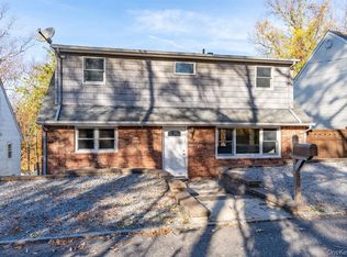 (Undisclosed Address), Huntington, NY 11743