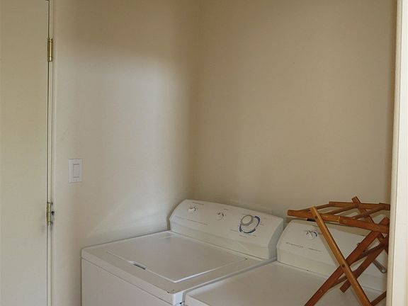 5th image of 745 Aster St