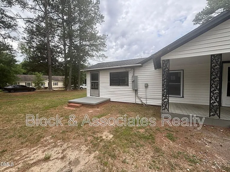 87 Robert Thompson Rd — Photo 53