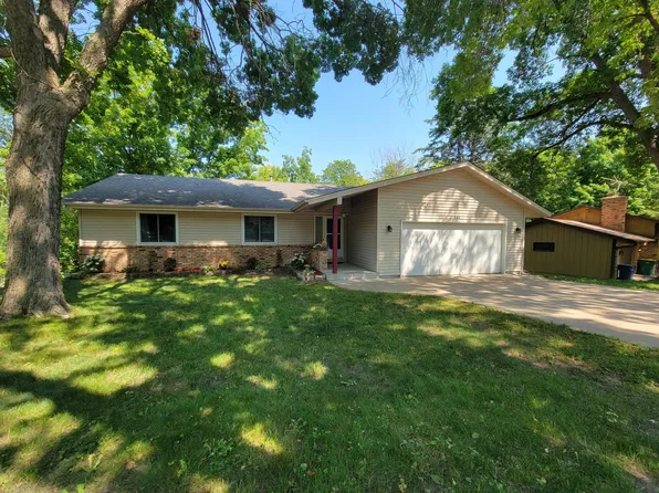 206 Upper Lea Ln, Long Lake, MN 55356