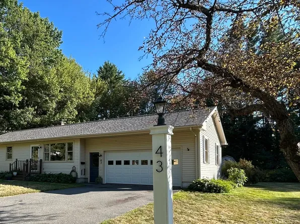 43 Pierce Street, Gardiner, ME 04345